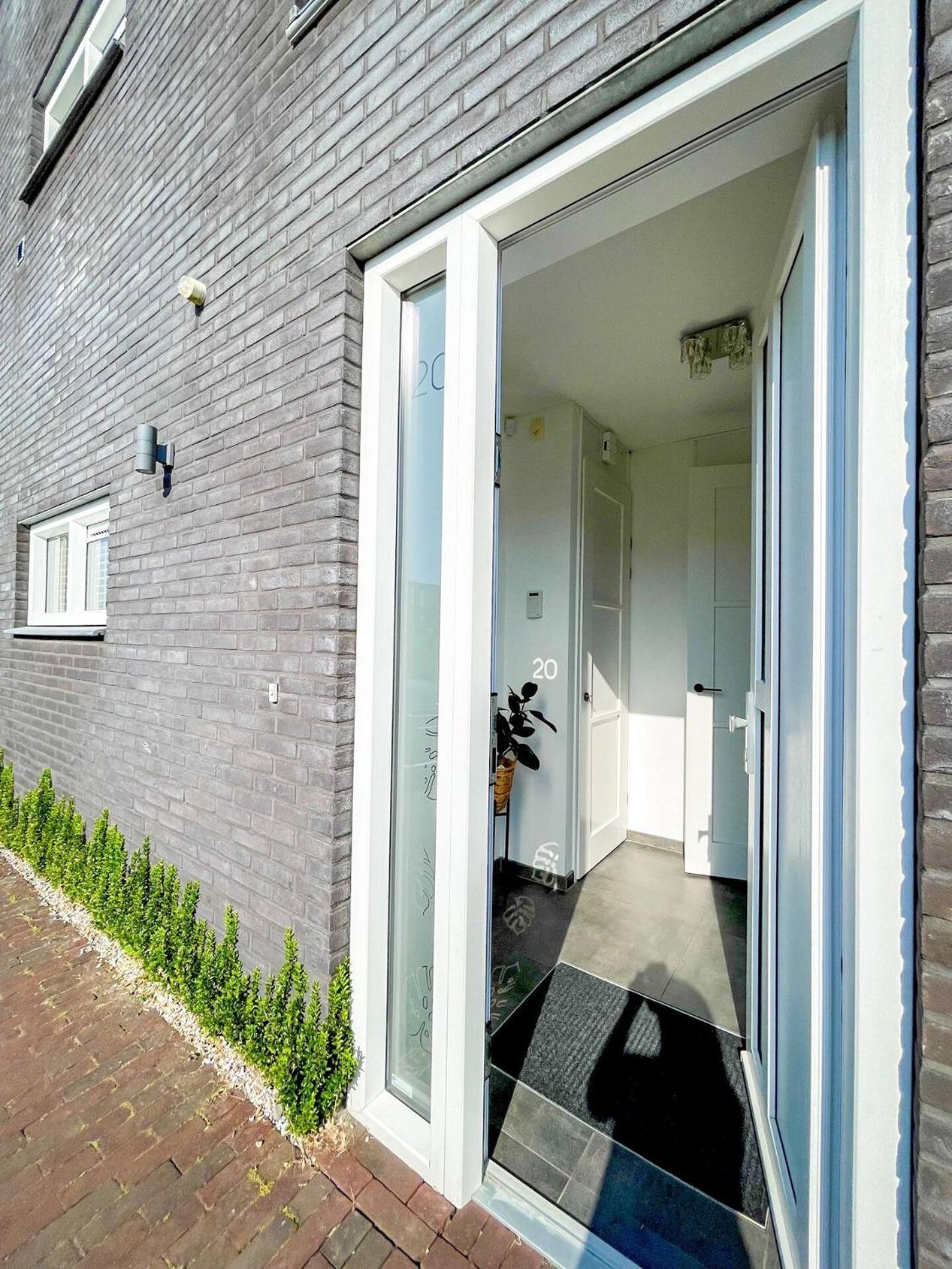 Modern & Convenient Studio 阿纳姆 外观 照片